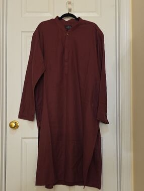 New Men’s Burgundy Maroon Long Kurta Banded Collar Shirt PAKISTAN XL